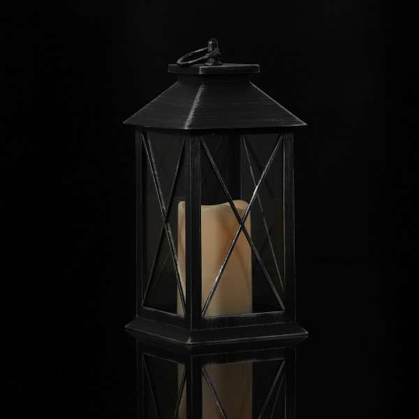 Czarna latarnia plastikowa ze święcą 30,5cm 3