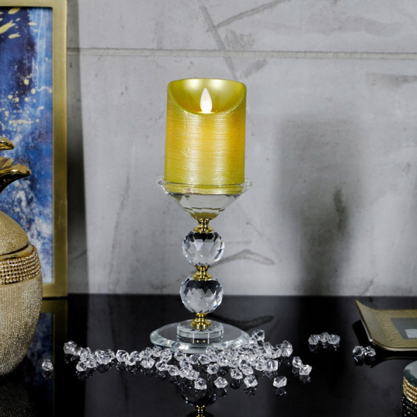 Kryształowy świecznik ze złotym zdobieniem M 7