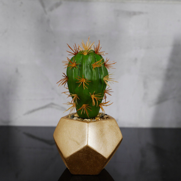 Sztuczny kaktus ozdobny w złotej doniczce 1