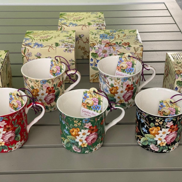 Zestaw 5 Porcelanowych Kubków z Kwiatowym Motywem - Porcelana Kostna