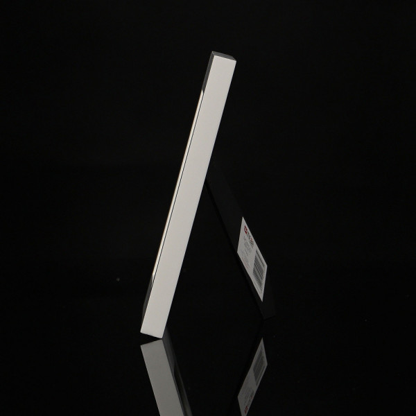 Biała drewniana ramka do postawienia na zdjęcie 10x15cm 5